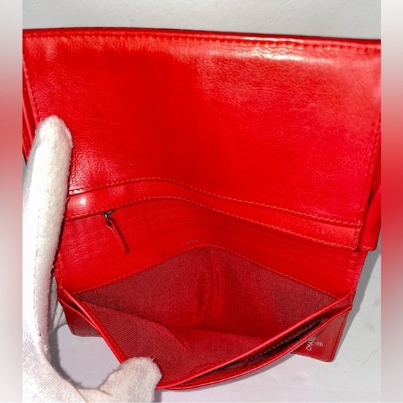 CHANEL CC Micro Chocolate Bifold long Rare Red Wallet - Picture 7 of 9